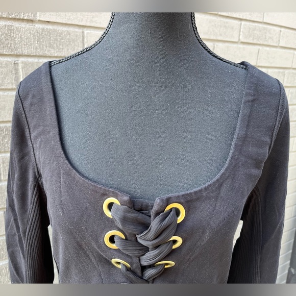 FREE PEOPLE Black Cotton Long Sleeve Oversized Lace Up Top, Sz L - Picture 3 of 10